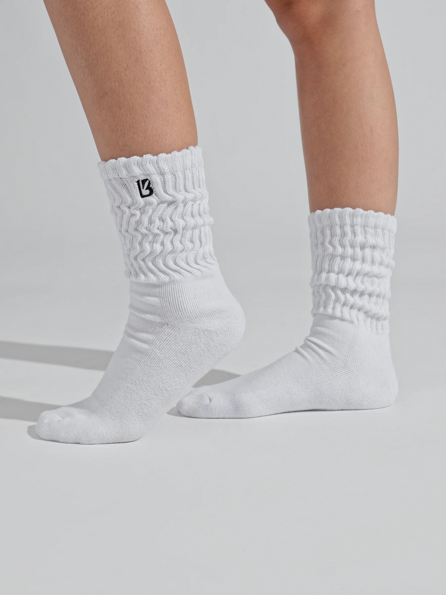 1 Pack Scrunch Sock - White and Black