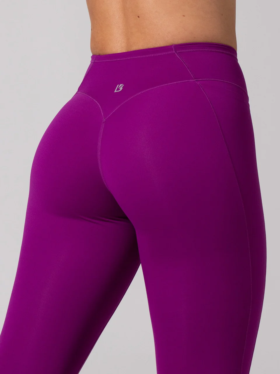 Airbrush Multi Pocket Legging - Grape Juice - Image 6