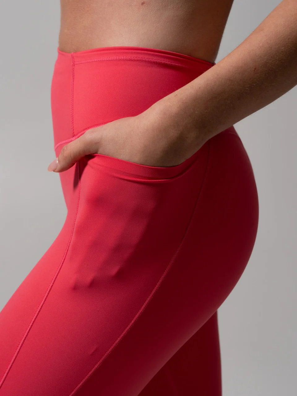 Airbrush Multi Pocket Legging - Punch - Image 6