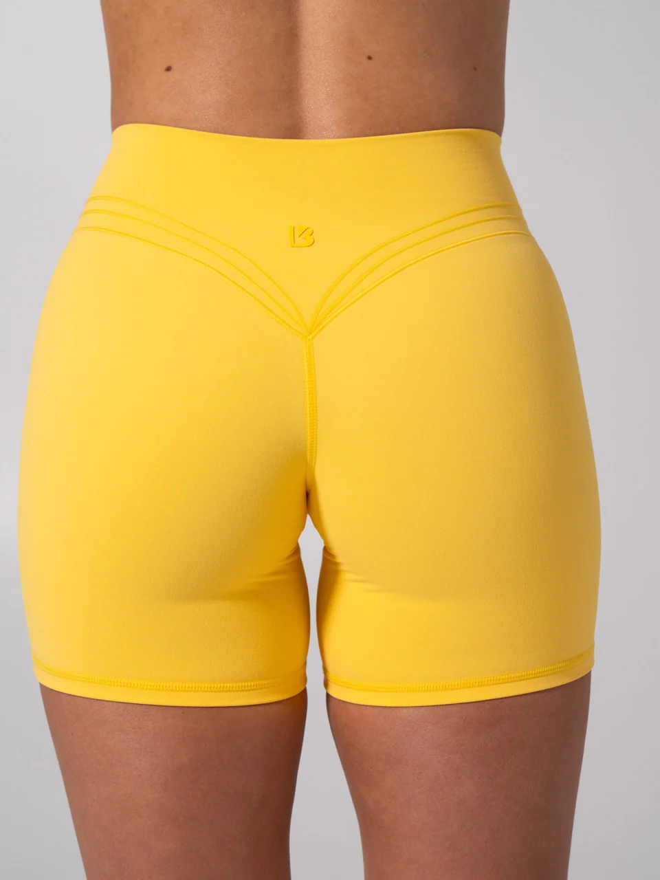 Micro Legacy Short 6" - Pineapple - Image 5