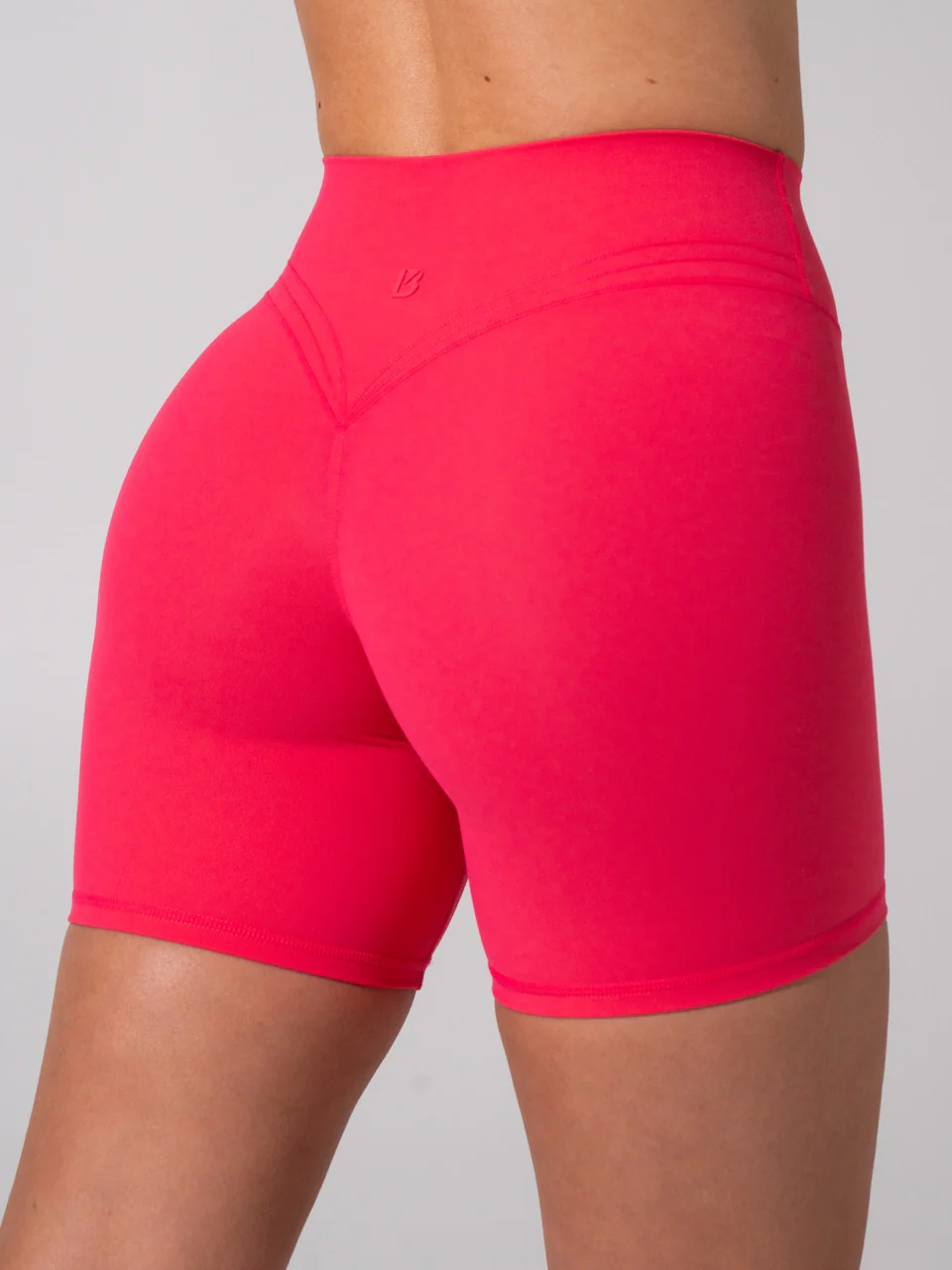 Micro Legacy Short 6" - Punch - Image 7