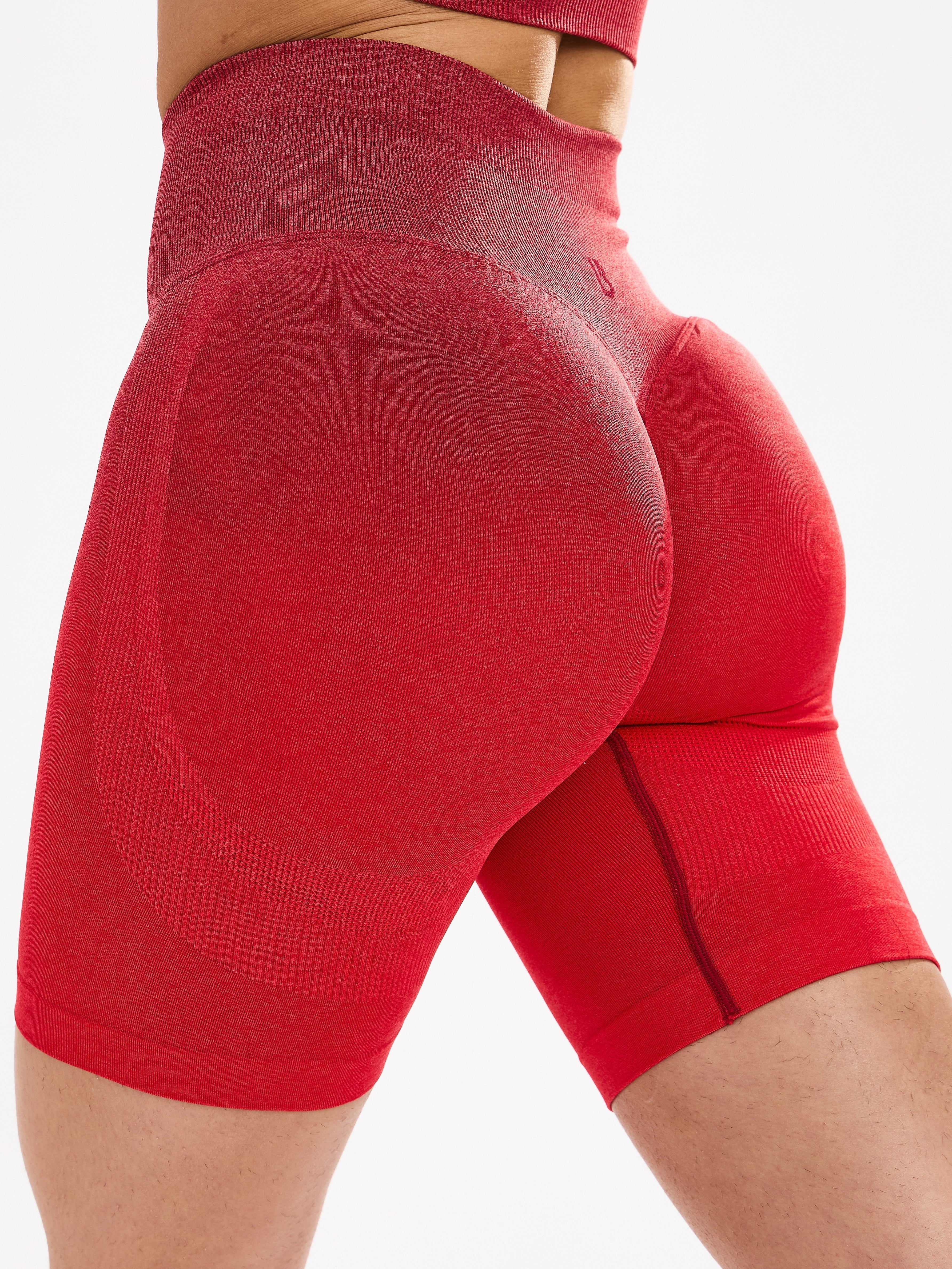 Miracle Seamless Short 6" - Red Ombre