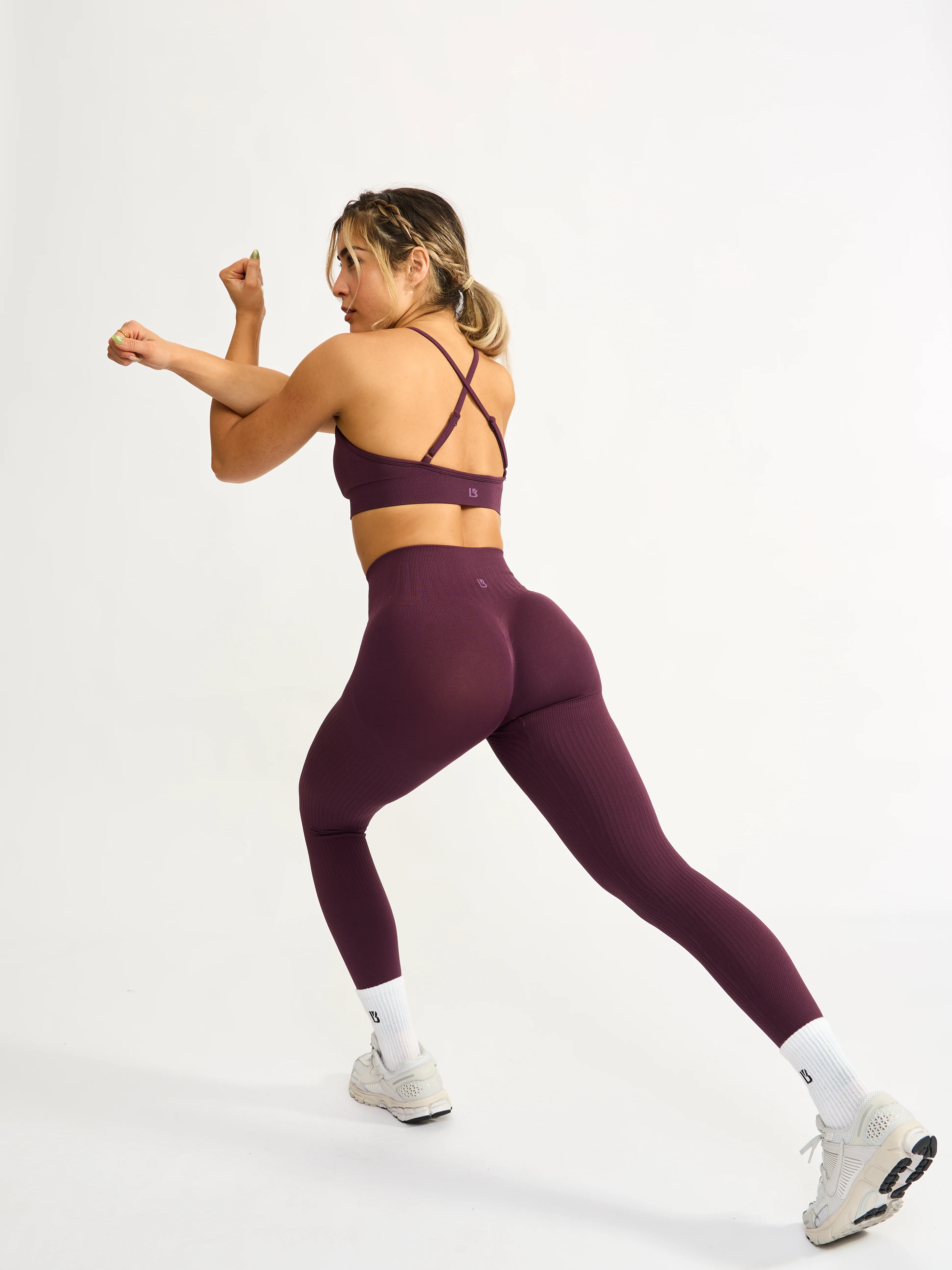 Plunge Seamless Sports Bra - High Court - Image 3