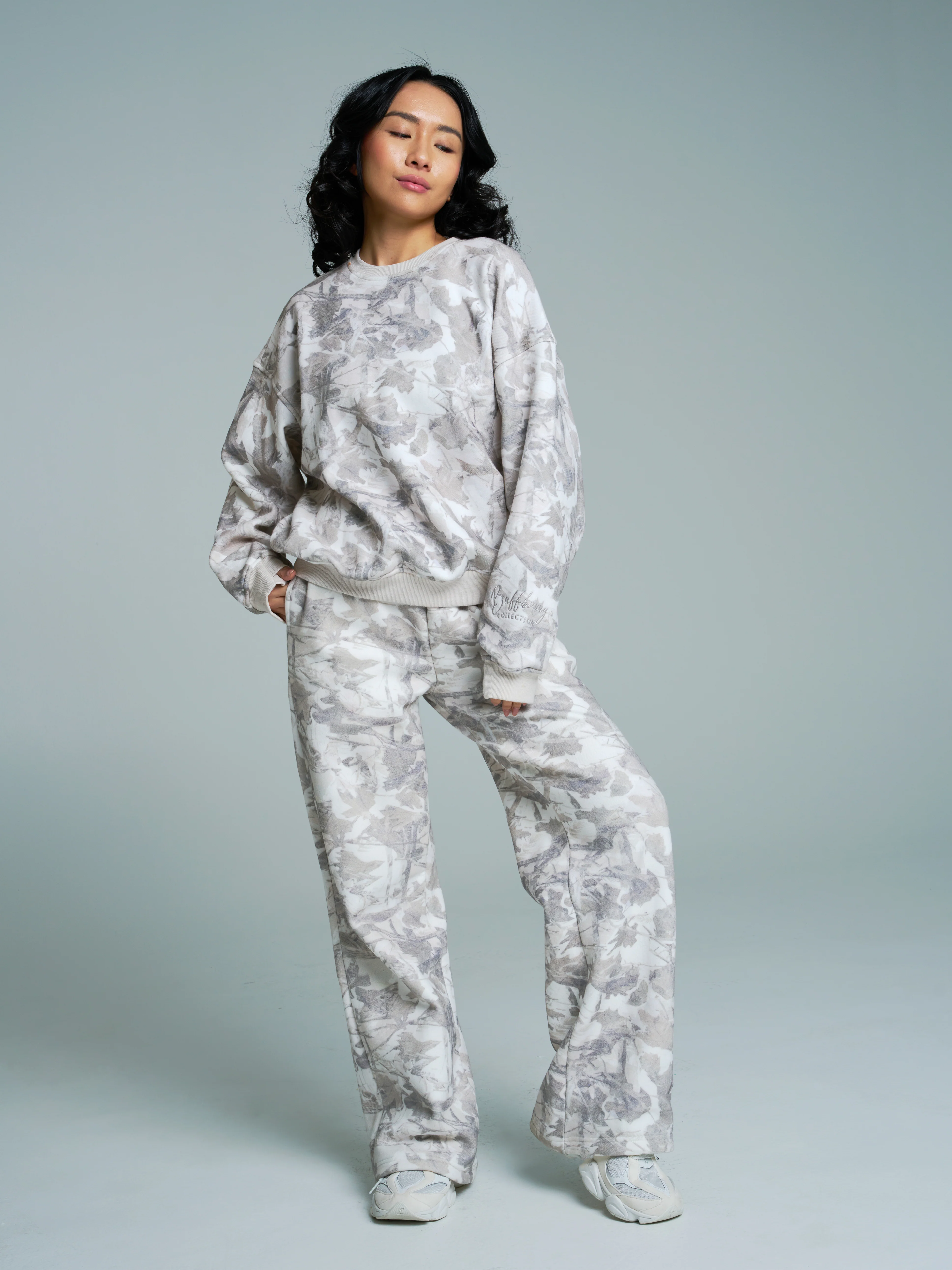 Plush Fleece Straight Leg Sweat Pant - Snow Camo
