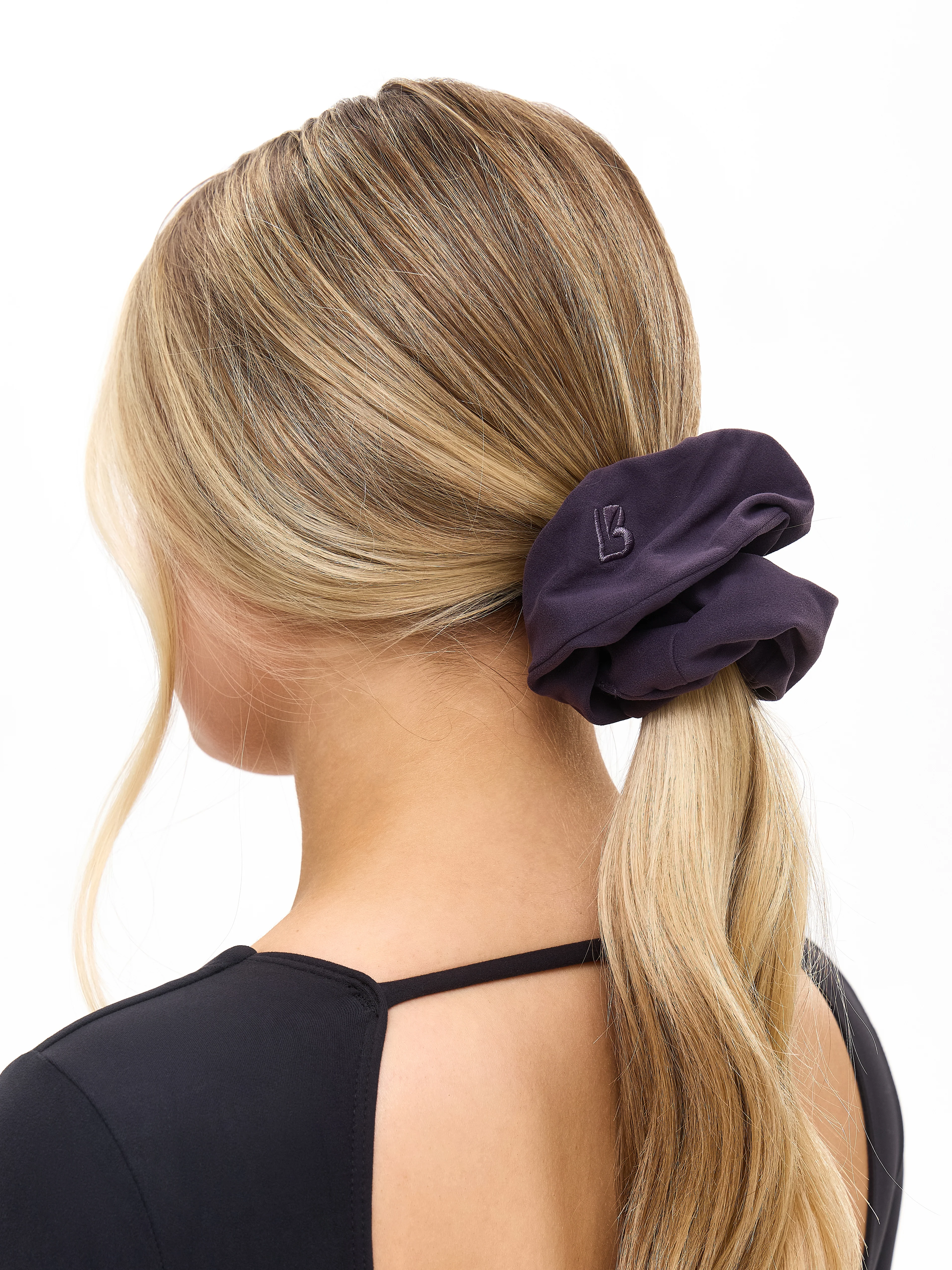 Poshknit Scrunchie - Image 6