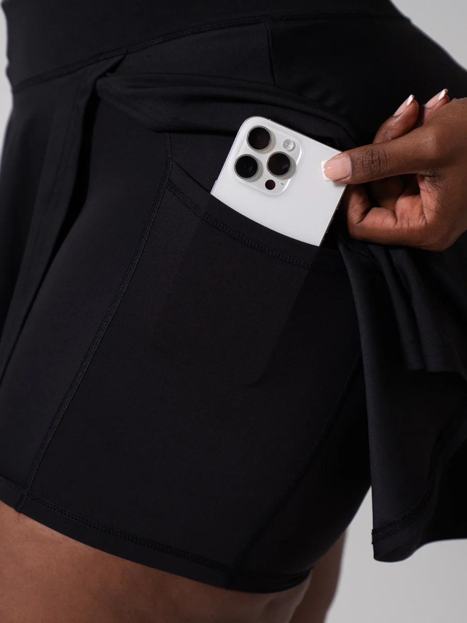 Served Skort - Onyx Black - Image 7