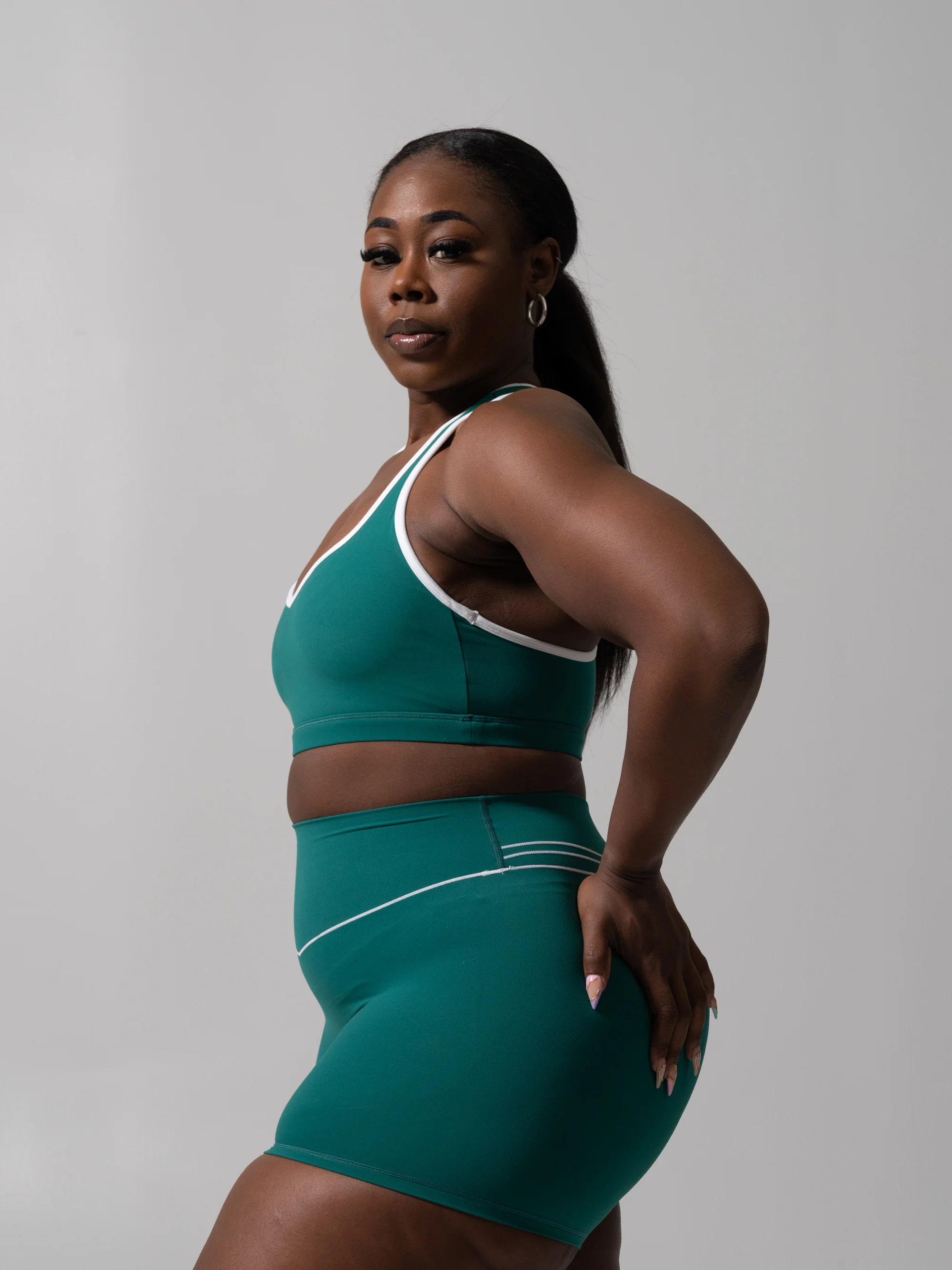 Sweetheart Nubre Sports Bra - Fresh and White - Image 3